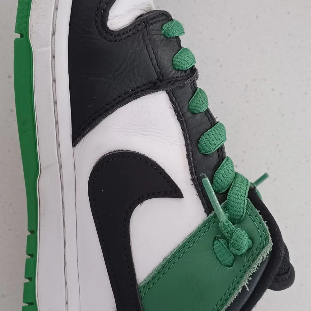 NIKE SB Dunk Low Pro - men's size US 11 - classic green black white - Picture 14 of 16